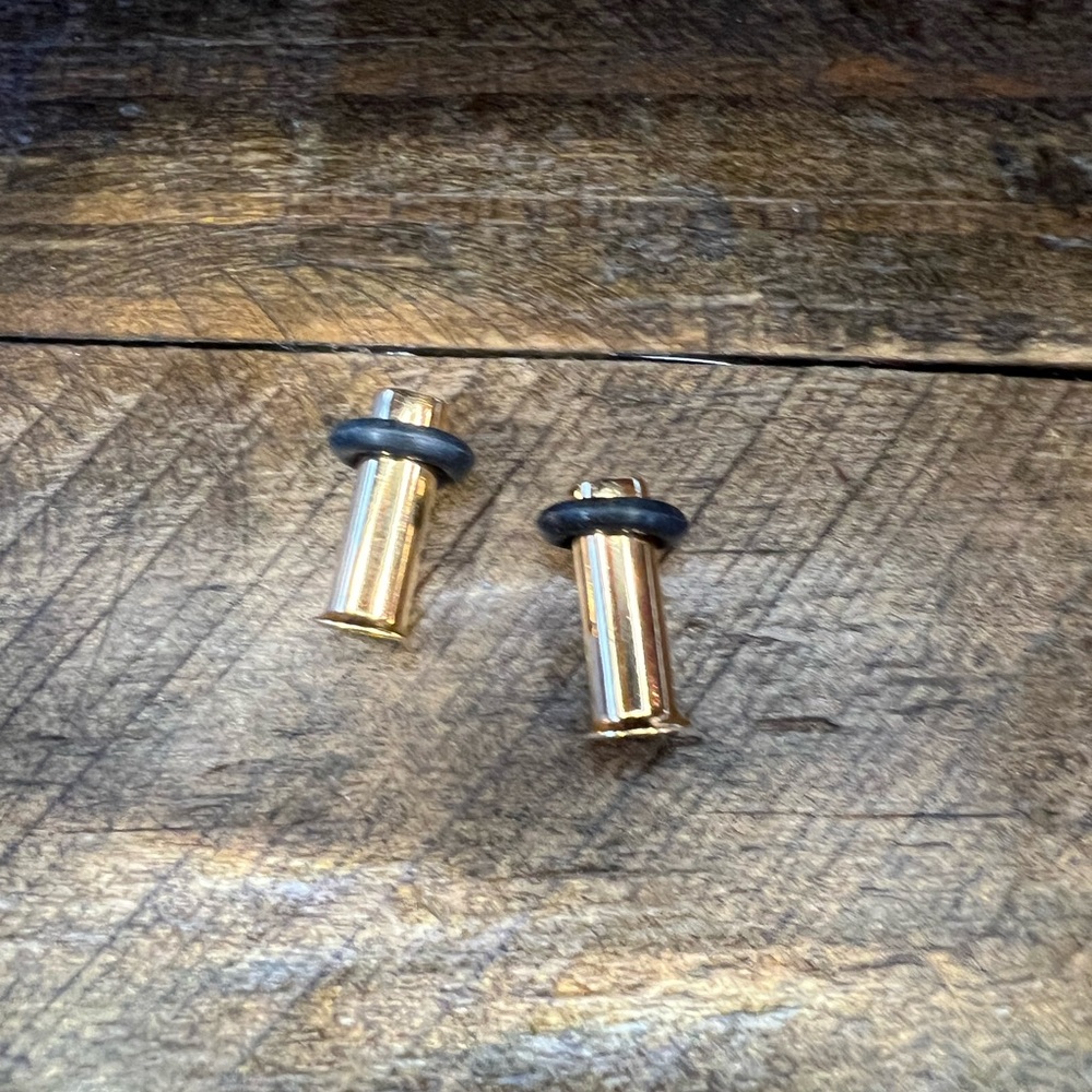 Tunnels body jewelry